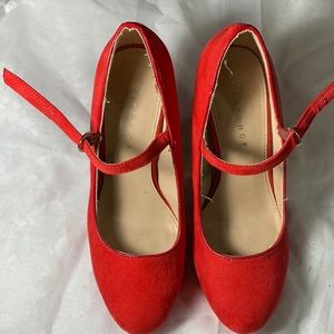 Metaphor high heels/platform with strap, red size 7